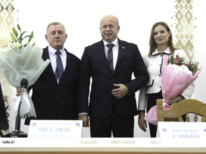 На пленуме Мостовского районного комитета профсоюза работников АПК избран новый лидер